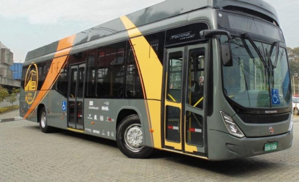WEG cria ônibus solar que percorre 100 mil km sem uma gota de combustível